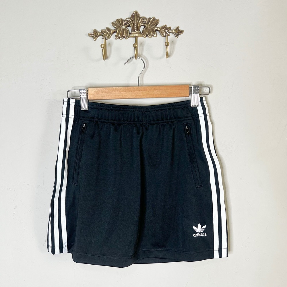 Adidas Firebird Skirt Girls Size Medium Black White 3-Stripe Zipper Pockets New